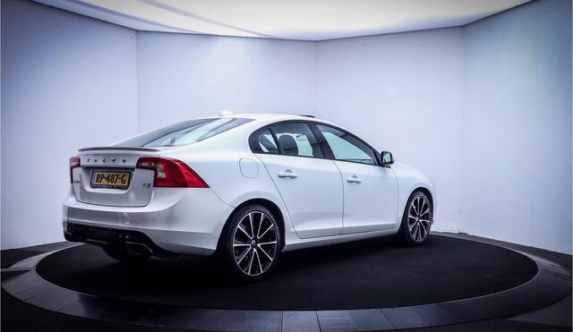 Volvo S60 T3 Aut. Polar+ Dynamic SCHUIFDAK | CAMERA | STOELVERW. | LEDER | AFN TREKHAAK | NAVI | CLIMA | CRUISE | LMV 19''