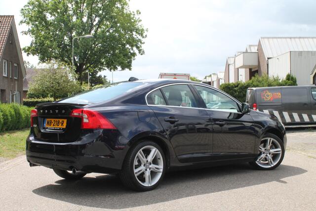Volvo S60 1.5 T2 Momentum | Trekhaak | Standkachel | CC