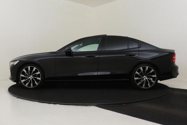 Volvo S60 B4 (M-HYBRID) ULTIMATE DARK -PANO.DAK|HARMAN/KARDON|HEAD-UP DISP.|MEMORY-SEATS|CAMERA|BLACK.BADGE|SPORTCHASSIS|SPORTSTOELEN|20"