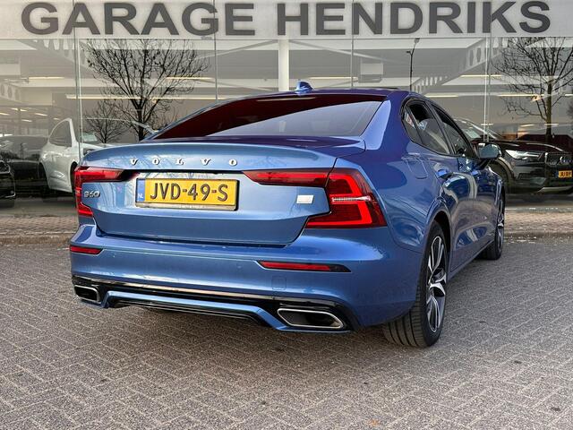 Volvo S60 2.0 Recharge T8 AWD R-Design | Full Options! | Trekhaak 2000kg | Panorama | Leder | LED |