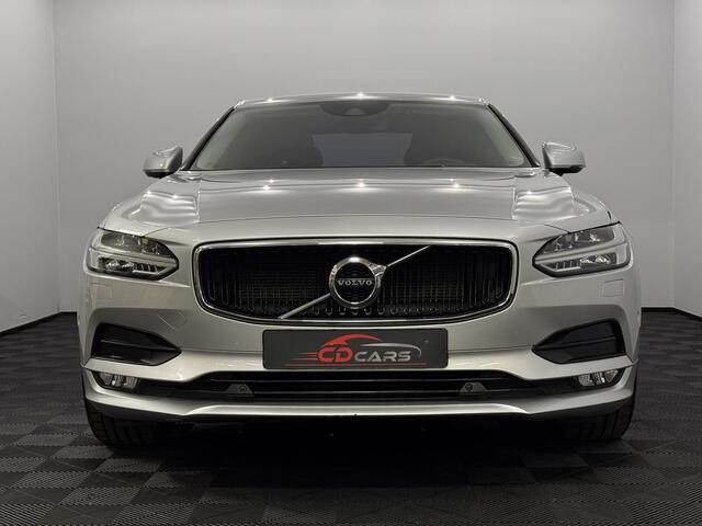 Volvo S90 2.0 T5 Momentum Leder, Navi, Parkeersensoren, Virtual desk, Stoelverwarming, Cruise control