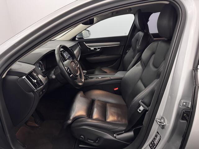 Volvo S90 2.0 T5 Momentum Leder, Navi, Parkeersensoren, Virtual desk, Stoelverwarming, Cruise control