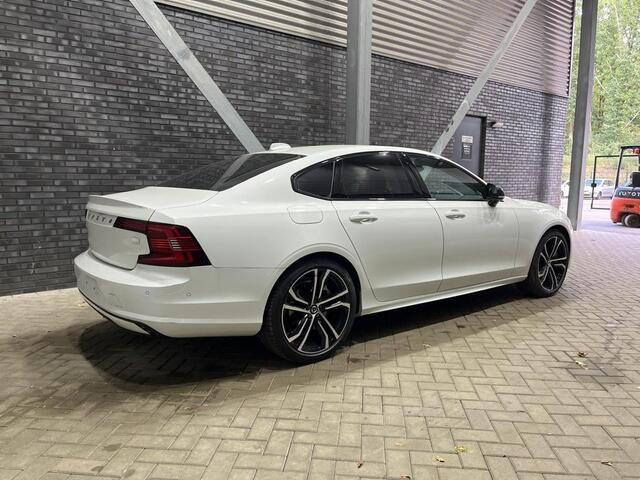 Volvo S90 T8 AWD Ultimate Dark | Luchtvering Achter | Bowers&Wilkins | Massage+Ventilatie | Schuif/kanteldak
