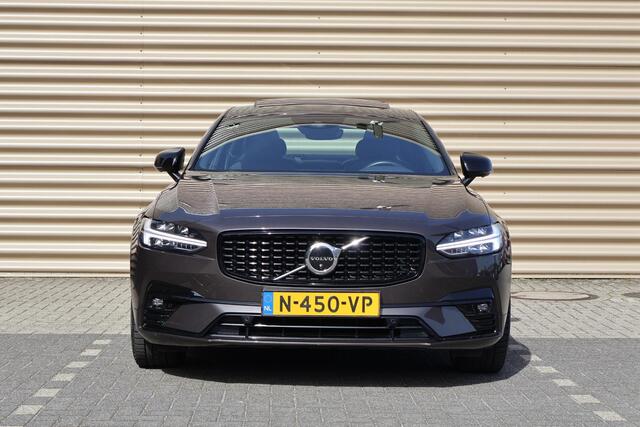 Volvo S90 2.0 B4 R-Design | Schuifdak | 360 camera | Pilot assist | Head- up display