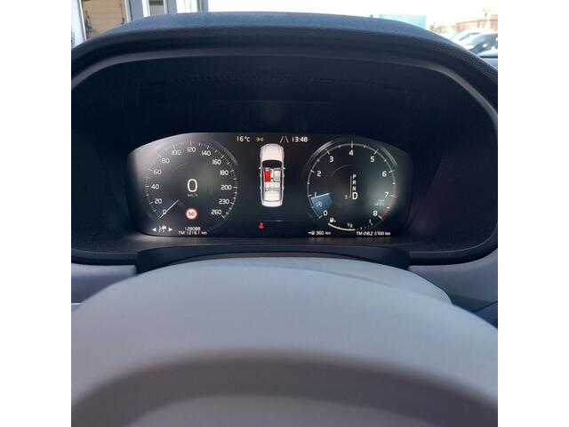 Volvo S90 2.0 T4 Momentum+