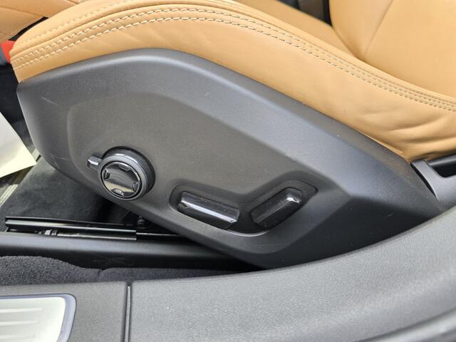 Volvo S90 2.0 T4 Inscription | Leder| Comfort stoelen | Elektrische stoelen met memory | Keyless | | Achteruitrijdcamera | Verwarmde voorstoelen |