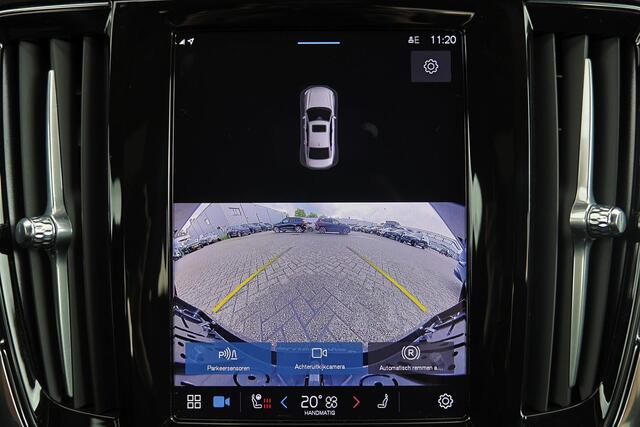 Volvo S90 T8 AWD Core Bright - IntelliSafe Assist & Surround - Harman/Kardon audio - Adaptieve LED koplampen - Parkeercamera achter - Verwarmde voorstoelen, stuur & achterbank - Parkeersensoren voor & achter - Elektr. bedienb. voorstoelen met geheugen - Extra getin