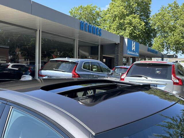 Volvo S90 T8 455pk AWD Ultimate Dark B&W Head-Up Luchtvering Tailored Wool