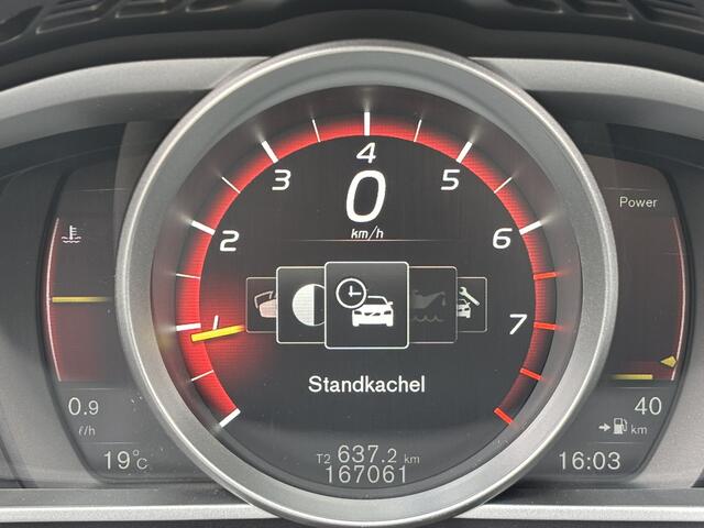 Volvo V40 2.0 T3 Dynamic Edition Pano Standkachel Keyless
