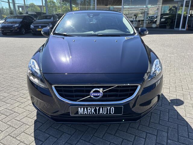 Volvo V40 2.0 T2 Navi Cruise Bluetooth Parkeersensoren