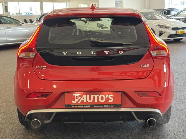Volvo V40 2.0 T4 Business Sport NAVIGATIE, CRUISE, ECC AIRCO,