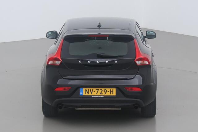 Volvo V40 1.5 T3 Nordic+ | Automaat | Stoelverwarming | Standkachel | Navigatie | 17 Inch