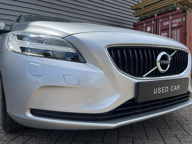 Volvo V40 2.0 T2 Nordic+ / Led verlichting / Lichtmetalen velgen 16" / Stoelverwarming /