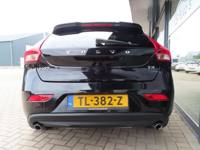 Volvo V40 2.0 T3 Dynamic Edition Ecc Led Navi Pano Pdc 2018