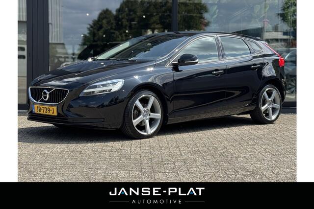 Volvo V40 2.0 D2 Momentum Afn. Trekhaak | Stoelverwarming | Standkachel | LED