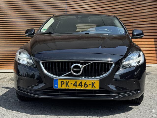 Volvo V40 2.0 T2 R-Design Trekhaak / Camera / Navigatie