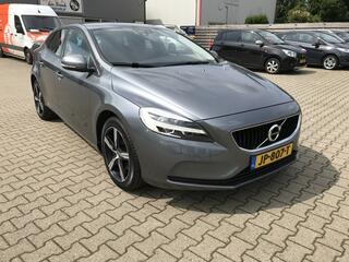 volvo-v40-2.0-t3-nordic+