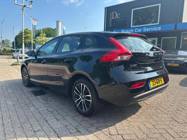 Volvo V40 1.5 T2 Polar+ | Automaat | Navi | Parkeerhulp