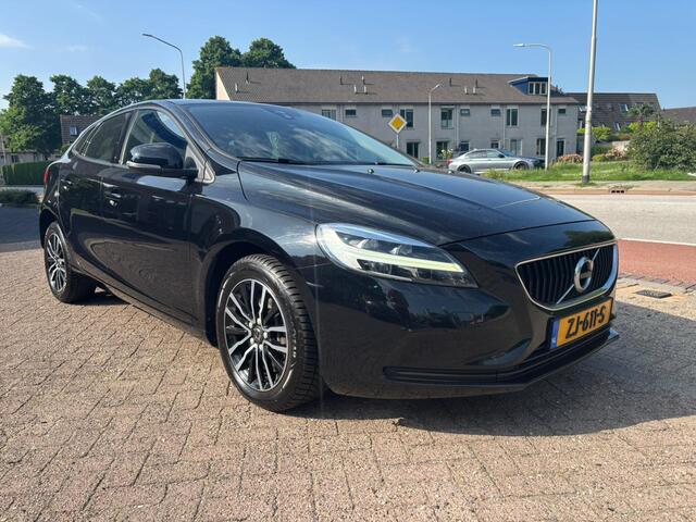 Volvo V40 1.5 T2 Polar+ | Automaat | Navi | Parkeerhulp