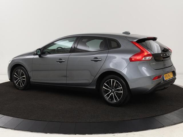 Volvo V40 2.0 T2 Nordic+ | Stoelverwarming | Harman/Kardon | LED | Cruise control | Navigatie | Bleutooth | Climate control