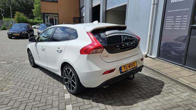 Volvo V40 1.5 T3 Dynamic Edition