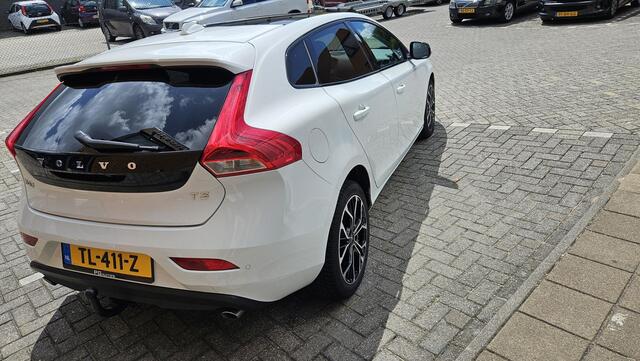 Volvo V40 1.5 T3 Dynamic Edition