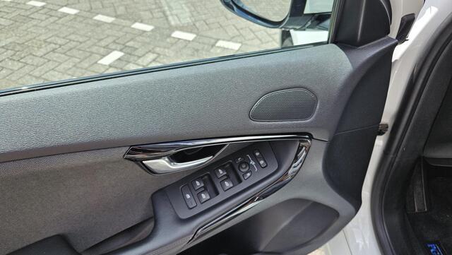 Volvo V40 1.5 T3 Dynamic Edition