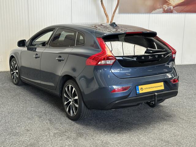 Volvo V40 1.5 T2 MOMENTUM LEDER NAVIGATIE CRUISE CONTROL CLIMATE CONTROL BLUETOOTH TELEFOON MEDIA VOORBEREIDING TREKHAAK ZEER MOOI !! 3010