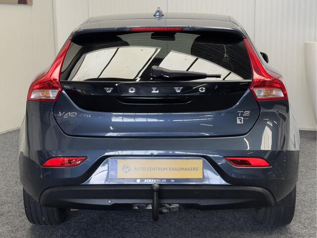 Volvo V40 1.5 T2 MOMENTUM LEDER NAVIGATIE CRUISE CONTROL CLIMATE CONTROL BLUETOOTH TELEFOON MEDIA VOORBEREIDING TREKHAAK ZEER MOOI !! 3010