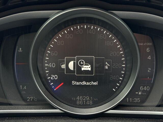 Volvo V40 2.0 T4 Business Sport | Trekhaak | Panoramadak | Standkachel | Lederen bekleding | Stoelverwarming | Camera | Parkeersensoren | Cruise Control | 17" | Dealeronderhouden |