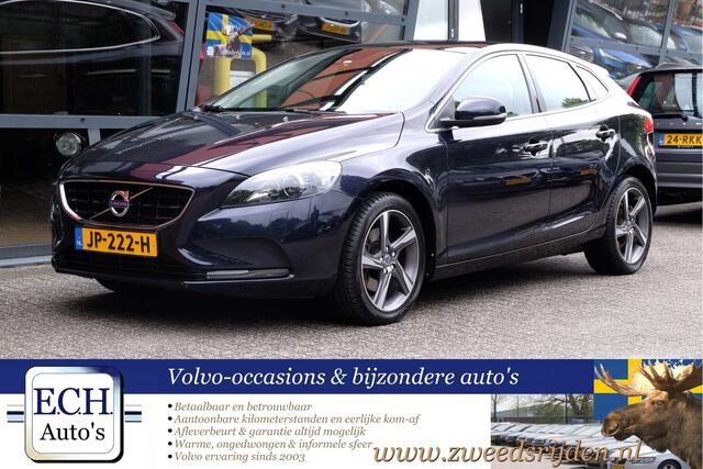 Volvo V40 2.0 T2 150 pk Summum, Panoramadak, Leer, Trekhaak, Stoelverwarming, Elektr. stoel