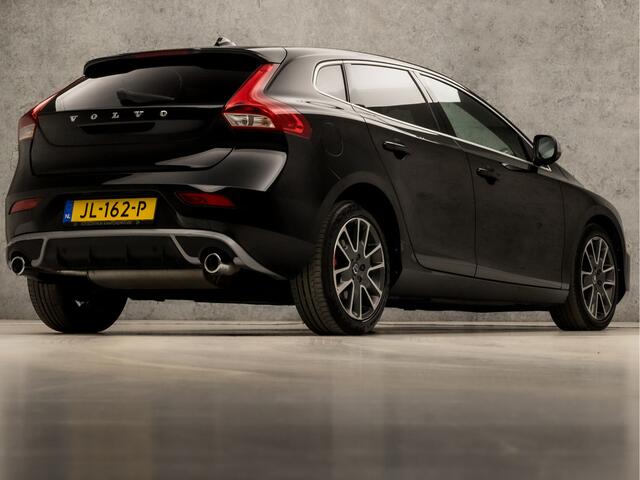Volvo V40 2.0 D2 R-Design Automaat (NAVIGATIE, VIRTUAL COCKPIT, CLIMATE, LEDER/ALCANTARA, STOELVERWARMING, SPORTSTOELEN, GETINT GLAS, CRUISE, PARKEERSENSOREN, NIEUWE APK, NIEUWSTAAT)