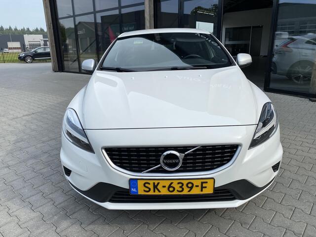 Volvo V40 2.0 T4 R-Design Cam|thk|navi|19 inch
