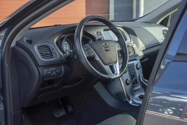 Volvo V40 1.5 T2 122 PK NORDIC+