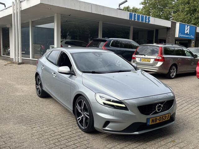 Volvo V40 2.0 T3 R-Design standkachel Stoelverwarming