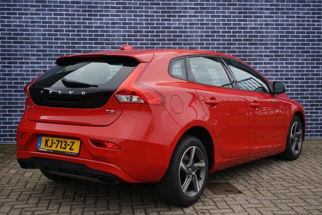 Volvo V40 T2 Nordic+ | Full Led | Standkachel | Stoelverwarming | Verwarmbare voorruit | Styling Pack |