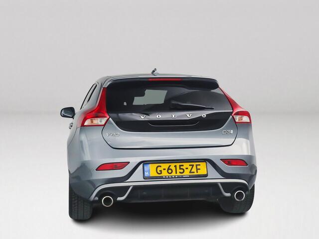 Volvo V40 D3 Aut. Polar+ Sport | Harman Kardon | Panoramadak | Parkeercamera | Stoelverwarming