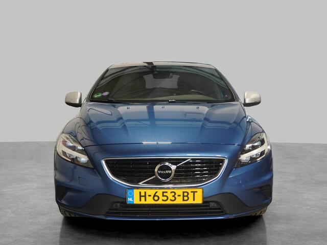 Volvo V40 1.5 T3 Polar+ Sport | Pano | Stoelverwarming |