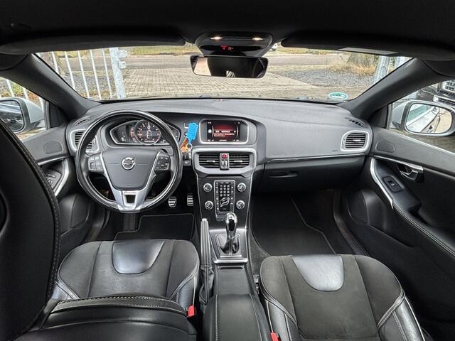 Volvo V40 2.0 T2 225pk R-Design PDC camera Stoelverwarming Heico