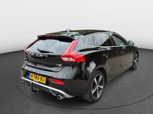 Volvo V40 T3 Polar+ R-Design [ HarmanKardon Panoramadak ]