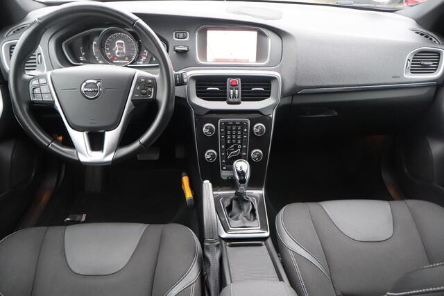 Volvo V40 1.5 T2 Edition+ (NL auto), Navigatie, Panoramadak, Camera, Cruise control, Harman/Kardon soundsystem, Stoelverwarming