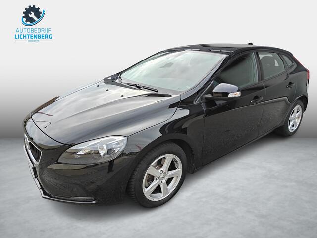 Volvo V40 2.0 T2 Momentum