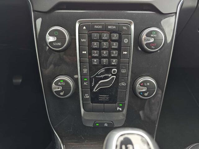 Volvo V40 2.0 T2 Nordic+ | Rijklaarprijs |