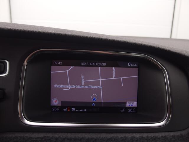 Volvo V40 2.0 T2 Nordic+ STANDKACHEL / STOELVERW / FULL LED / NAVI / CLIMA / PDC / BLUETOOTH / NL-AUTO