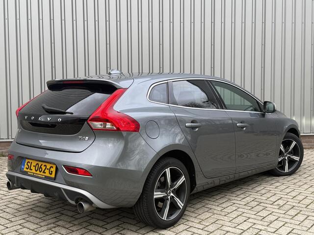 Volvo V40 2.0 T4 Business Sport