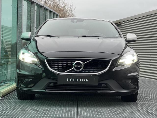 Volvo V40 2.0 T4 Business Sport Lederen bekleding, Full Led koplampen, Panorama dak, Parkeer camera, Parkeerverwarming