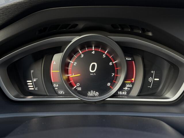 Volvo V40 2.0 T3 Momentum Clima Navi Led