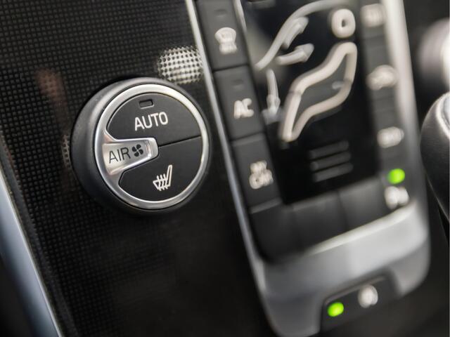 Volvo V40 1.5 T2 Polar+ Sport Automaat (NAVIGATIE, CLIMATE, STOELVERWARMING, LED KOPLAMPEN, SPORTSTOELEN, PARKEERSENSOREN, CRUISE, NIEUWSTAAT)