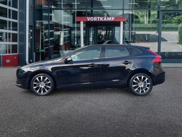 Volvo V40 2.0 KINETIC PDC/CRUISECONTROL/NAVI