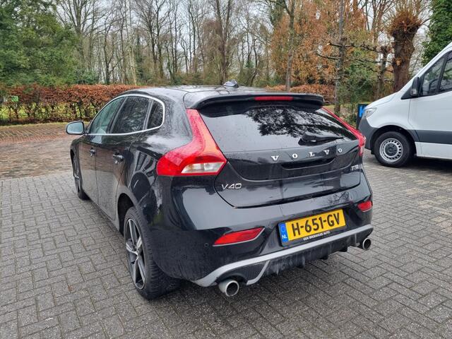 Volvo V40 T3 Aut. Rdesign Pano
